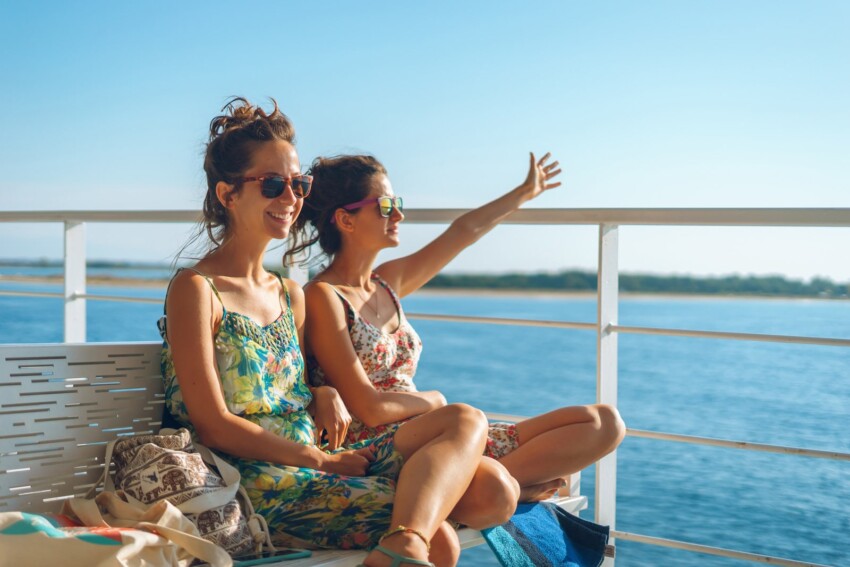 Cómo llegar a las islas Eolias: ferries, cruceros y aeropuertos cercanos Cómo llegar a las islas Eolias: ferries, cruceros y aeropuertos cercanos
