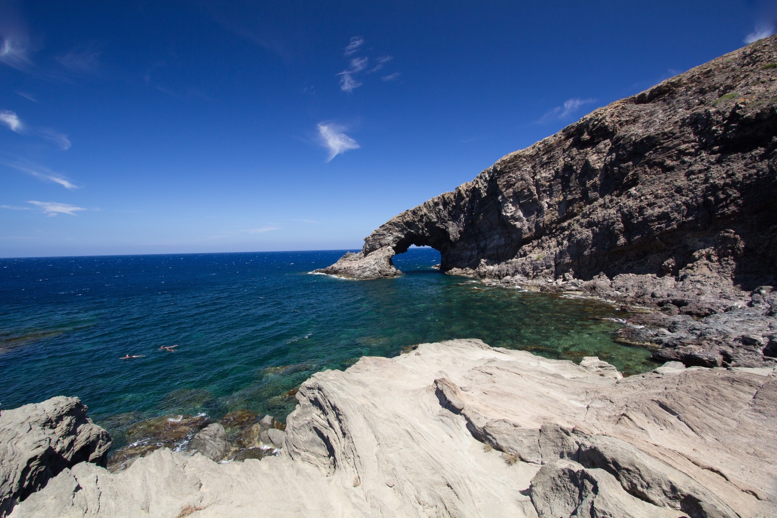Pantelleria - Come arrivare, dove dormire e spiagge